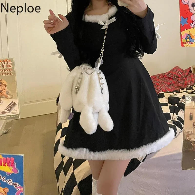 Casual Dresses Neploe Japanese Sweet Dress Women Cute Burrs Robe Square Collar Långärmad Svart Vestidos Mujer High Waist Vintage