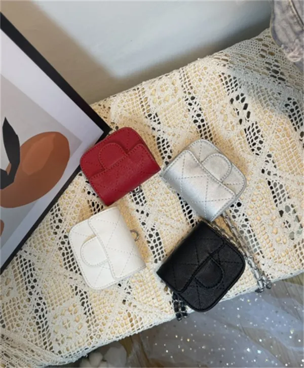 女の子デザイナー財布子供用品PUファッションワンショルダーバッグ子供チェーンメッセンジャーバッグ高級ミニゼロ財布F206