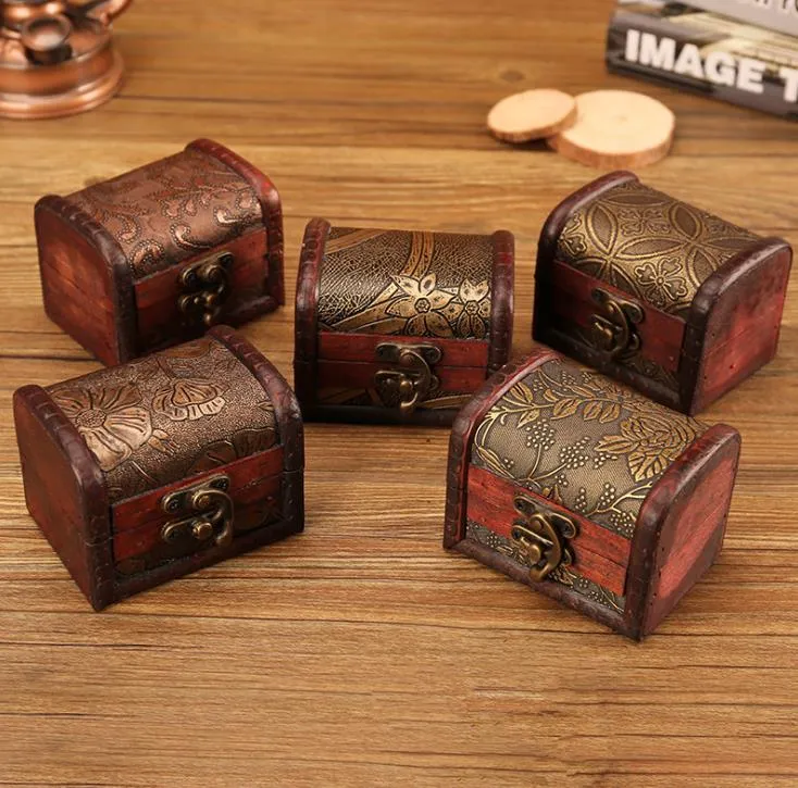 Vintage Wooden Jewelry Storage Treasure Chest Wood Box Carrrying Cases Organiser Gifts Antique design Case SN5369