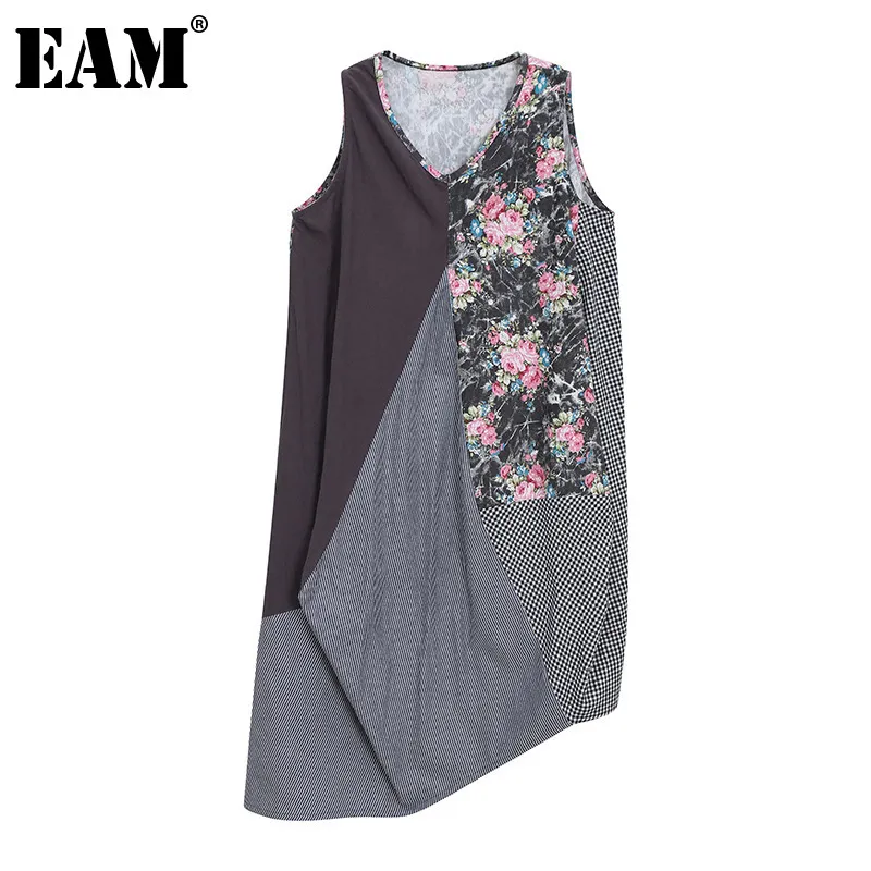 [EAM] Kobiety Duży rozmiar Szary Nieregularny Kwiat Drukowane Midi Dress V-Neck Bez Rękawów Luźne Fit Fashion Summer 1DD7590 210512