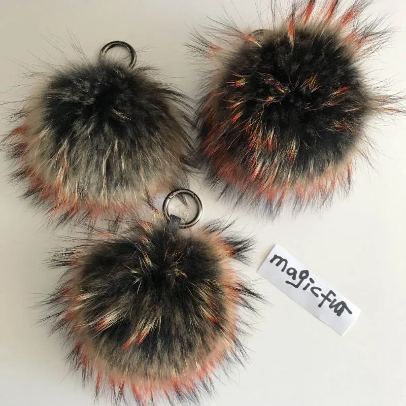 Sleutelhangers Magicfur - 1 STKS Echte Echte Wasbeer Bont Zachte Grote Pom Ball Bag Charm Sleutelhanger Sleutelhanger