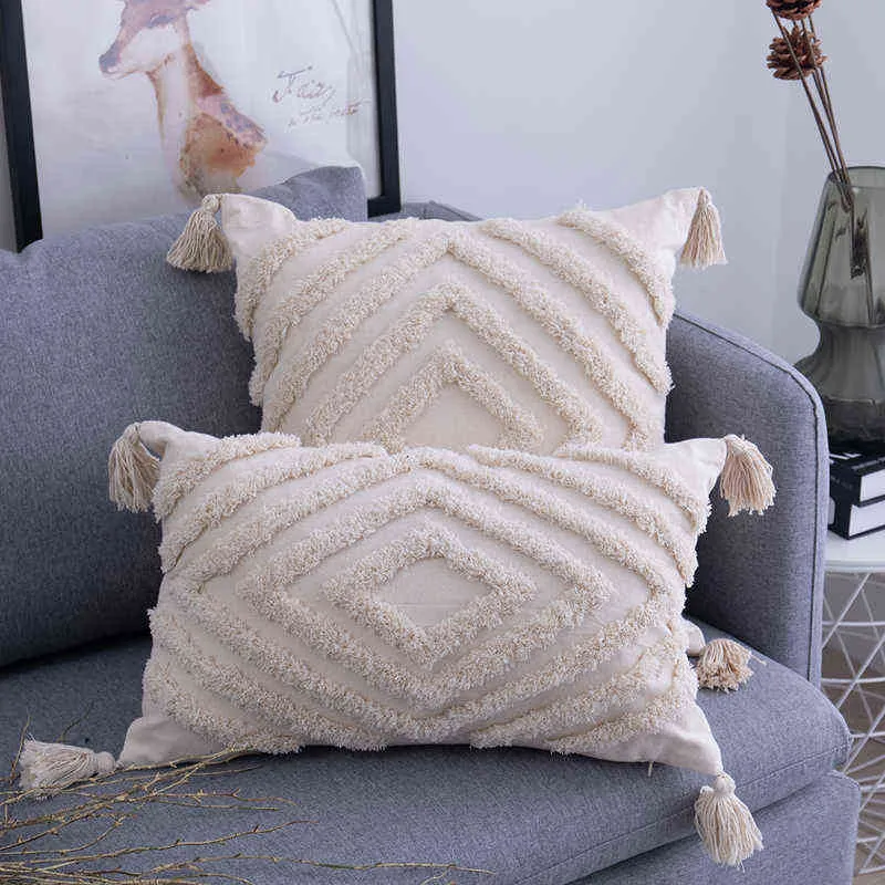 Geometric Rhombus Wave Tassel Pillowcase Hand Tufted And Crocheted Decorative Beige Cushions For Sofa From Luo09 16 6 Dhgate Com