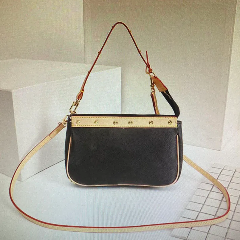 Vintage Rivet Leather shoulder bag white for Women - Classic