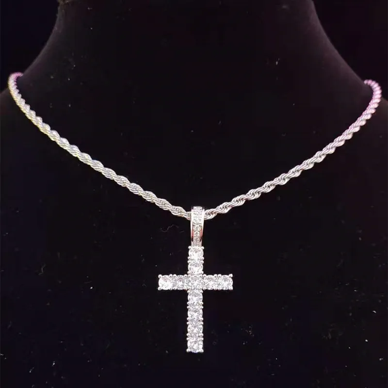 Colliers pendentifs hommes femmes Hip Hop collier croix avec chaîne de tennis en zircon de 4 mm glacé Bg HipHop bijoux cadeau de mode_voghion.com