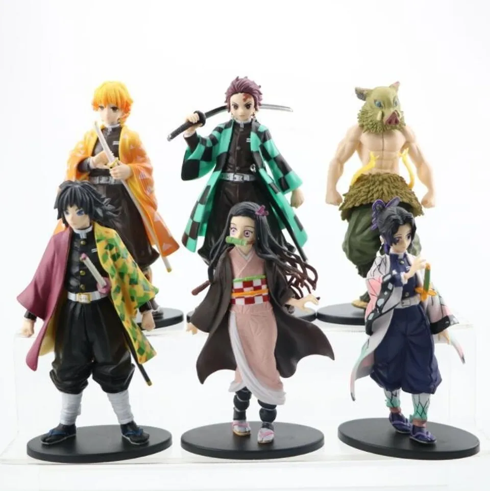 Pacchetto della scatola Figure dei cartoni animati Demone Slayer Lama Stufa Cancello Tanjirou Nidouzui Heizhisuke Mia moglie Zenyi Hand Office Aberdeen Decorazione Giocattolo per bambini Regalo