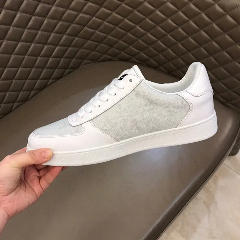 Kvinnor Mens Designer Shoes Fashion Comfort Lace Up Casual Shoes Luxury Paris Platform Leather Walking Tennis Shoe Sneaker RD2017395286