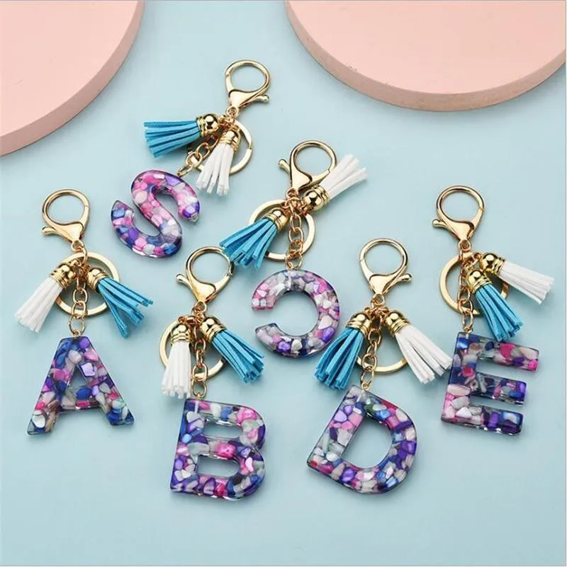 Beautiful and fashionable Favor 26 English alphabet keychain transparent acrylic crystal tassel pendant bag pendants Christmas gift