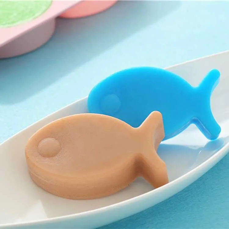 Cakes Tools Silica Gel Rice Cake Baking Mold 4 With Lovely Fish Hand Soap Chocolate Mold Ice Box