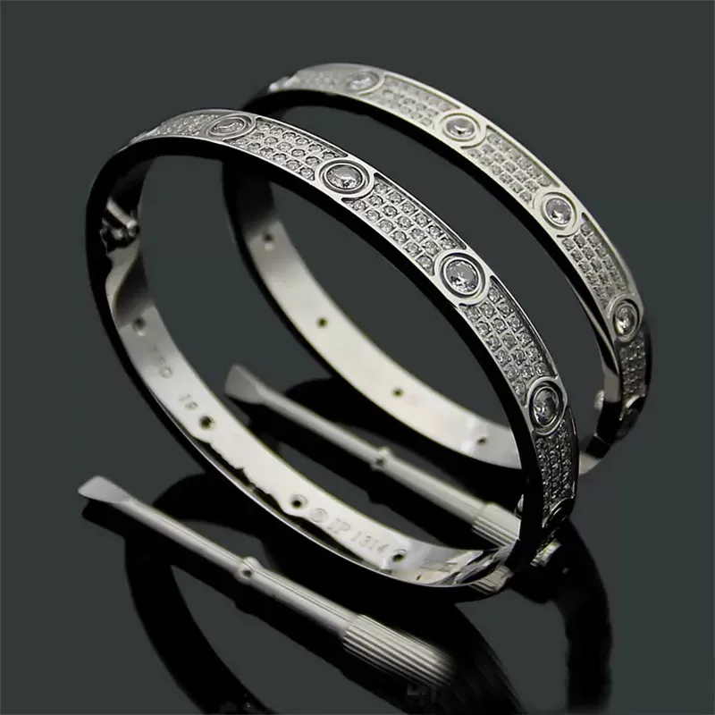 Titanium Staal 3 Rij Vol Diamanten liefde Armband Mode Vrouwen Mannen Chirstmas Bangle Armbanden Afstand Sieraden Gift met fluwelen tas