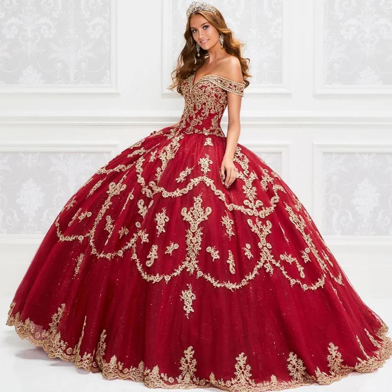 Or Appliqued Rouge Quinceanera Robes De L'épaule À Lacets Robe De Bal De Bal Princesse Junior Filles Robe De Festa Sweet 16 Robe 326 326