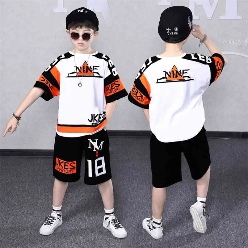 Mode kleding voor kinderen jongens katoenen t-shirts en broek Koreaanse hip-hop tweedelige pak peuter jongen streetwear 210622