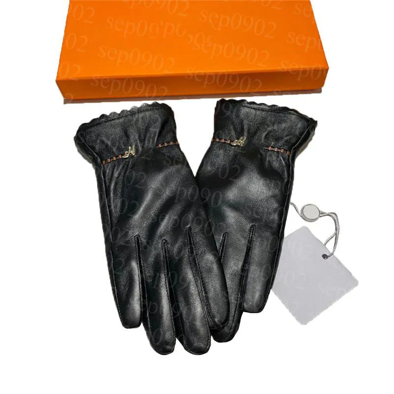 Gants en cuir pour femmes, automne et hiver, gants élégants de styliste, coupe-vent d'extérieur, accessoires chauds, cadeau d'anniversaire pour femmes