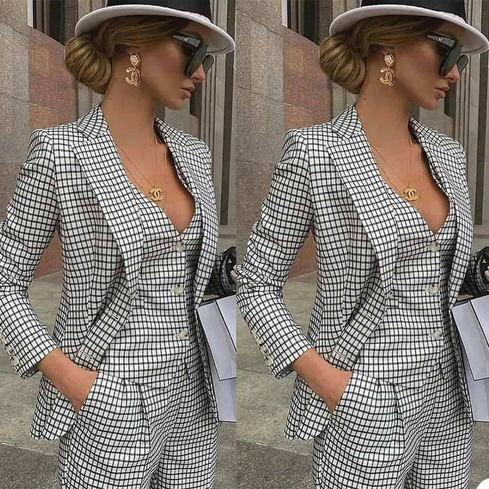 Printemps 3 pièces Set Mère de mariée Costumes de mariage Blanc / Noir Plaid Check Femmes Veste + Gilet + Pantalon Custom Made Slim Fit Blazer 210930