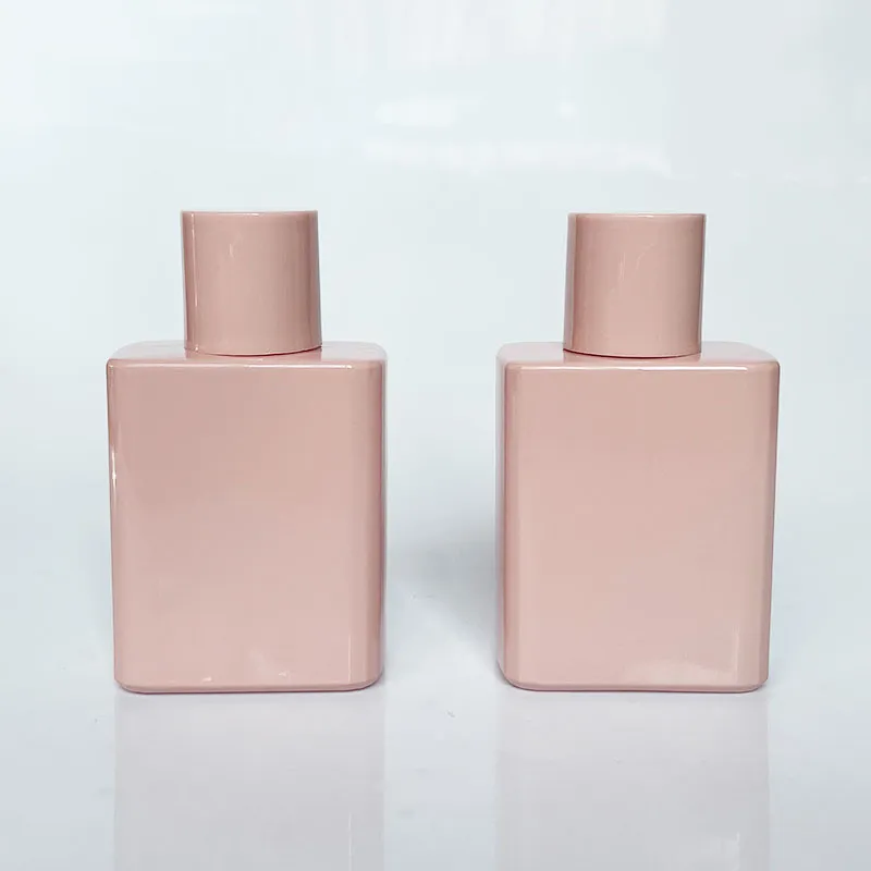 Atomizzatore di vetro della bottiglia di profumo rosa 50ml