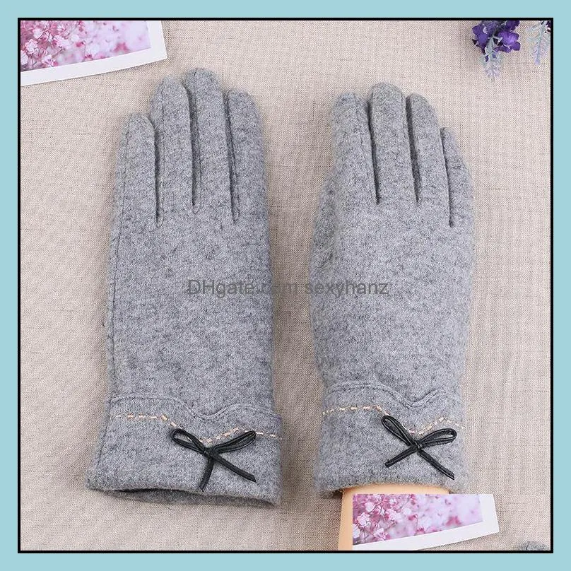 2020 Fashion Winter Female Wool Touch Screen Gloves Women Warm Cashmere Full Finger Leather Bow Dotted Driving Gloves Mittens1