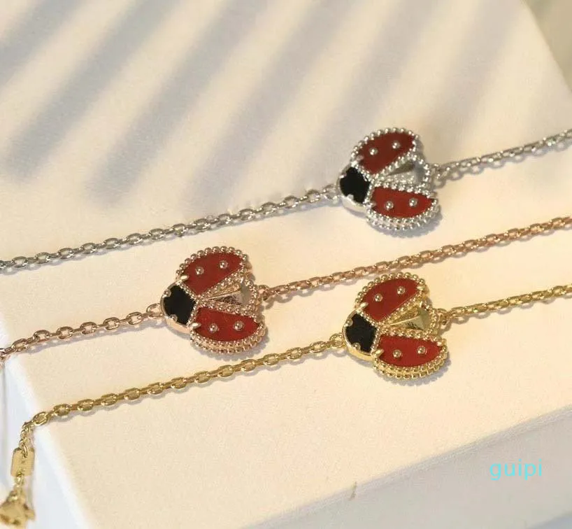 2021 Série Coccinelle Mode Trèfle Bracelets De Charme Bracelet Chaîne De Haute Qualité S925 En Argent Sterling 18K Or Rose Pour FemmesFilles We281o