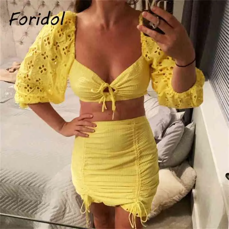 Backless Lace Up Embriodery Gelbes Kleid Anzüge Frauen Hollow Out Strand Sommer Sets Puff Sleeve Bodycon Mini 210427