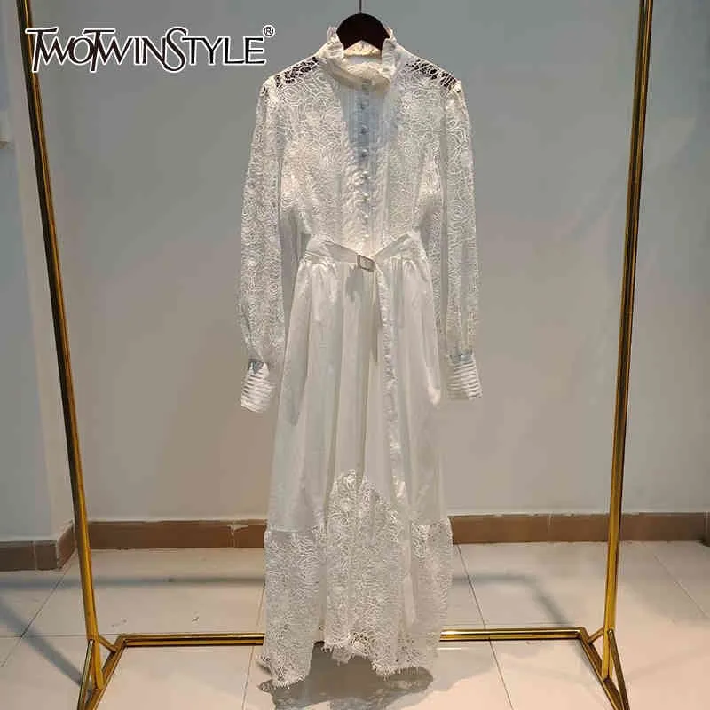 Twotwinstyle vit lapptäcke spets klänning för kvinnlig stativ krage lyktor ärm höga midja eleganta maxi klänningar kvinnor höst 210517