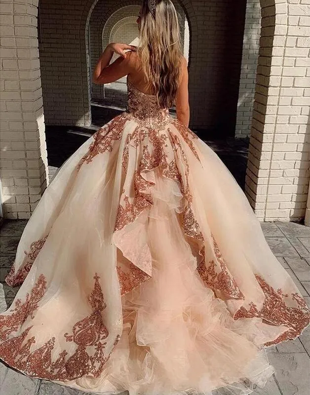 Rose Gold Sweetheart Quinceanera klänningar spets applicerad paljett bollklänning prom klänning söt 16 vestidos 15 anos2447