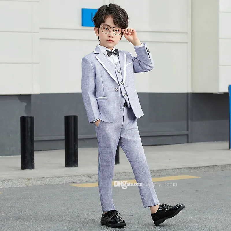 Niños con 2025 traje de vestir