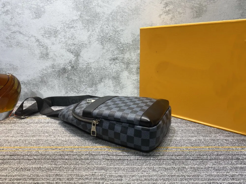 حقائب مصممي Luxurys Women Lleather حقيبة يد -أنماط مبيعات مبيعات ألوان صلبة منقوشة المدمجة ومريحة 342i
