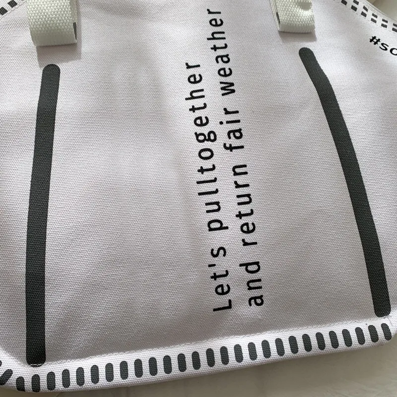 PB0007 Fashion Personality Bags Creative Mask Style Designer Handbag Shoulder Bag Large Capacity Shopping Black White 