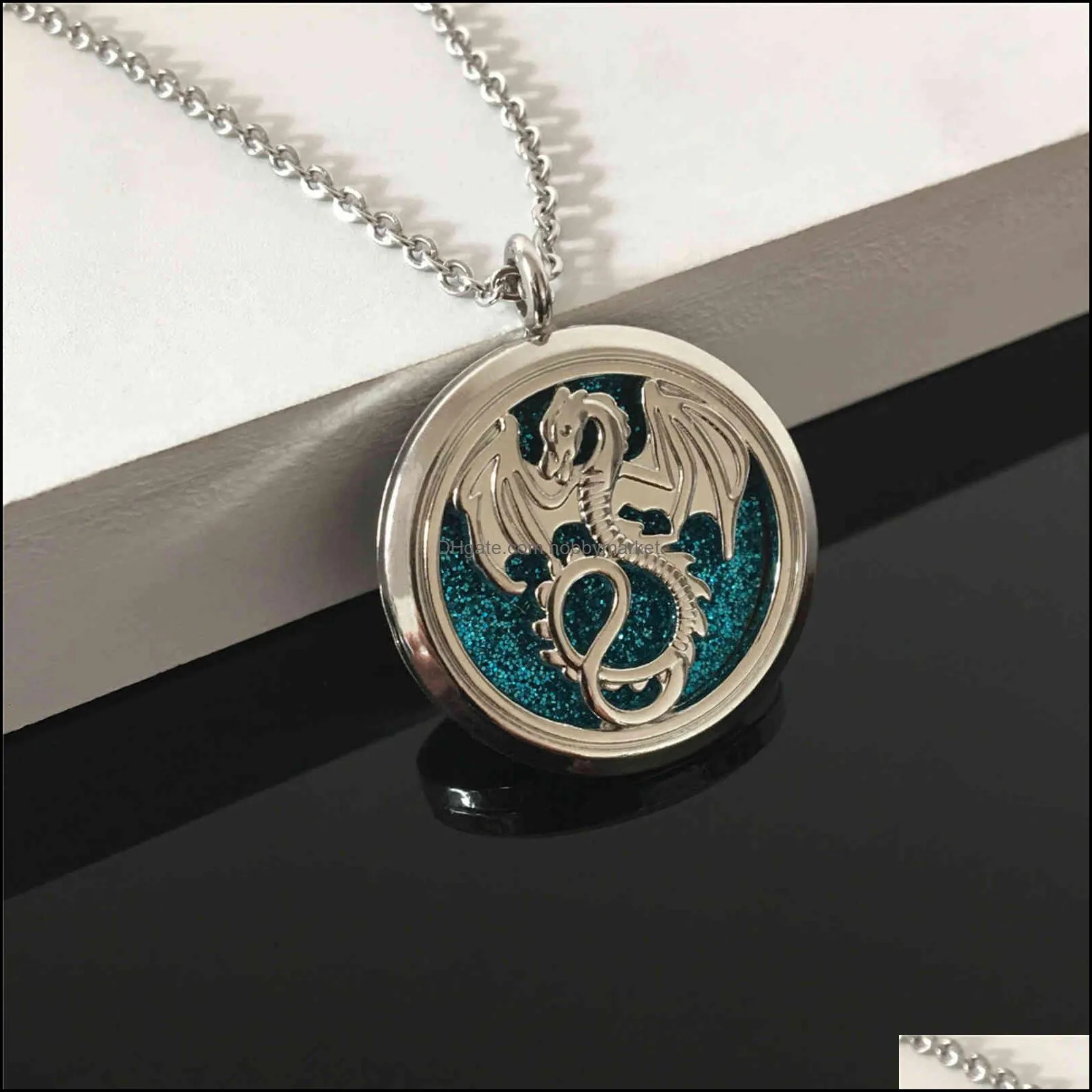 Factory Outlet Brand Necklace Locket  Oil Diffuser Fashion Stainless Steel Aromatherapy Therapy Tree of Life Flower Animal