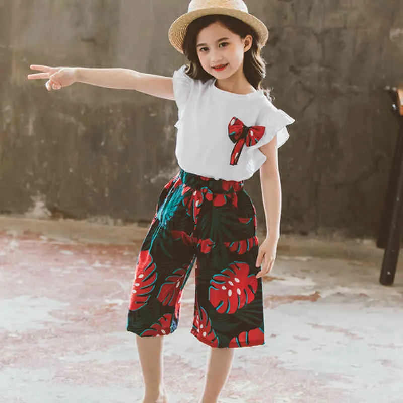 Kız Giysileri Set Uçan Kollu Ilmek Bluz + Baskılı Geniş Bacak Pantolon 2-piece Yaz Moda Çocuklar için 4-7Y 210515