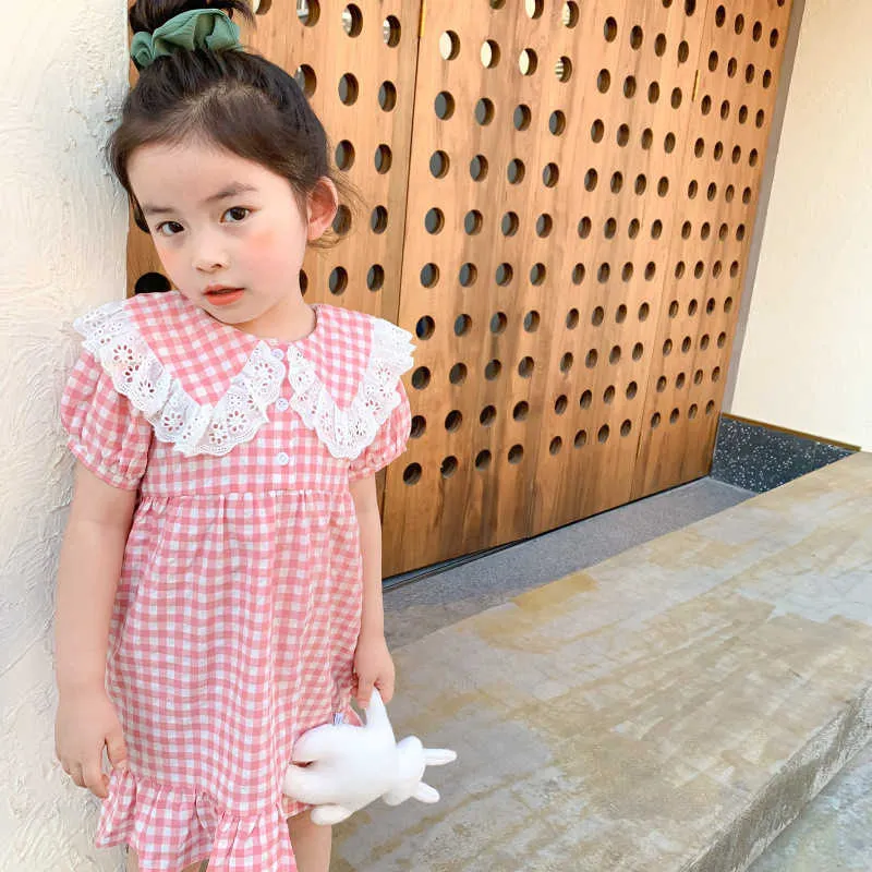 Zomer Koreaanse katoenen Puff Sleeve Plaid Meisjes Prinses Jurk Kant-ene Sailor Collar Kids Baby Meisjes Kinderkleding 210615