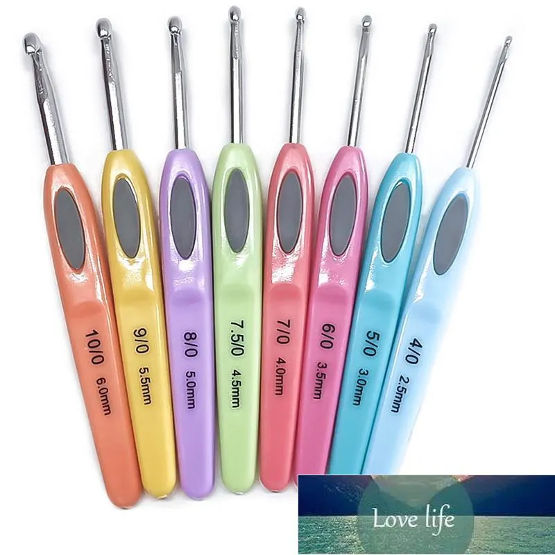 Colorful Soft Plastic Handle Alumina Crochet Hooks Knitting Needles Set 2.5  6mm Crochet For Weave Needle And Thread Crafts Tool From Viviien, $5.22