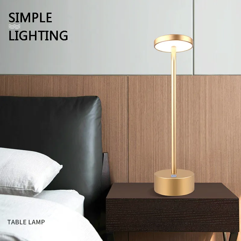 Hem Bedett LED Small Table Lamp Student Eye Protection Desk USB Laddning Atmosf￤r Natt Ljus Vattent￤t IP54 2200mAh