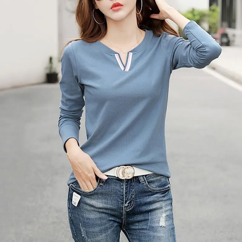T-shirt in cotone 100% con scollo a V T-shirt da donna a maniche lunghe moda primavera T-shirt da donna allentata stile coreano Camicie da donna taglie forti Coagulo