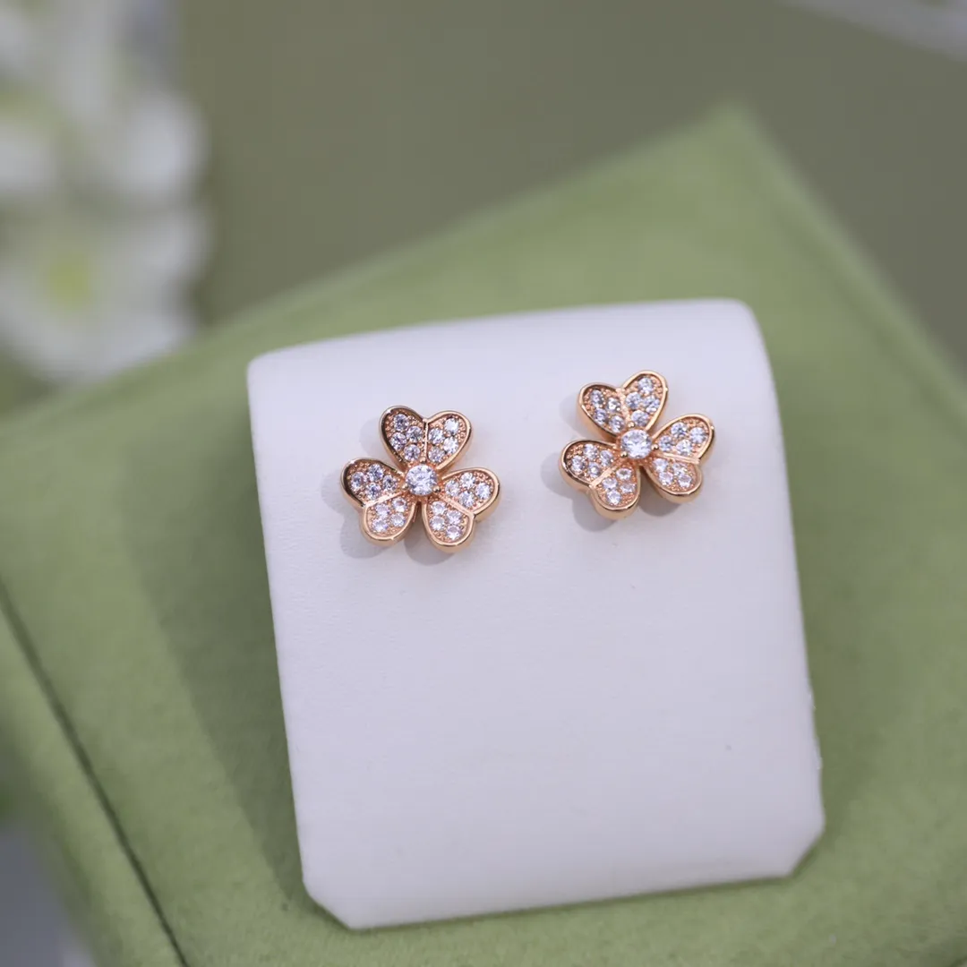 Женские дизайнерские серьги из стерлингового серебра Clover Diamond Stud Frivole Earring Ear Ring для женщин