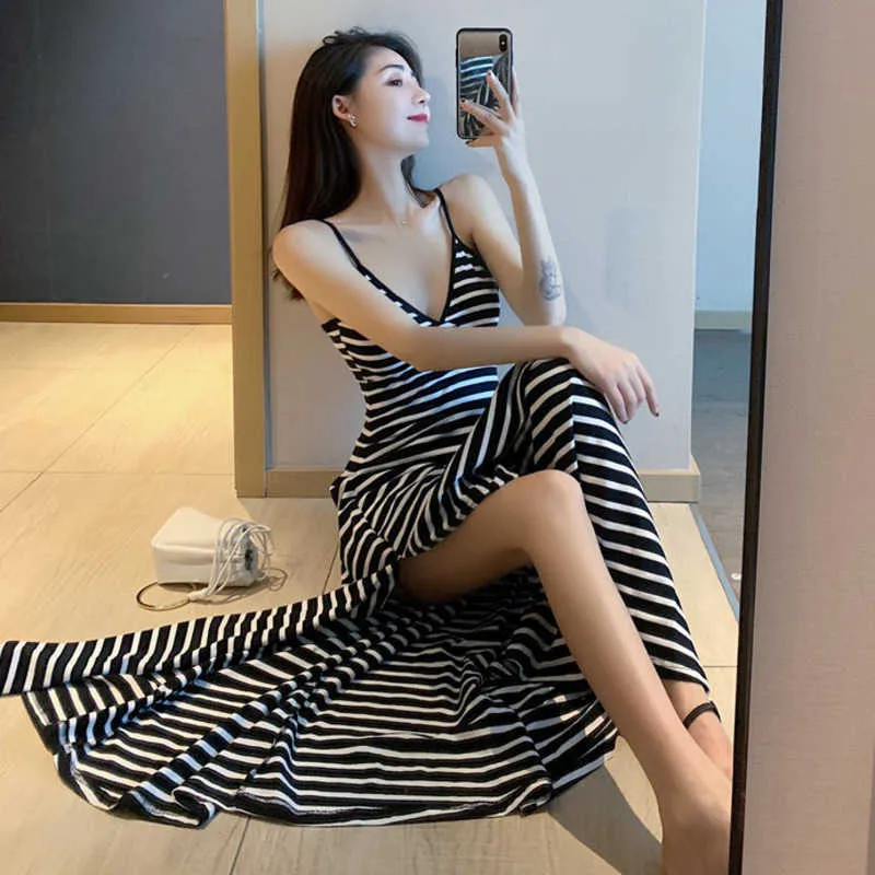 WOMENGAGA Sexy V-neck Tank Long Split Summer Tops Dress Beach Dresse's Striped Robe Korean Girl Female O5NZ 210603