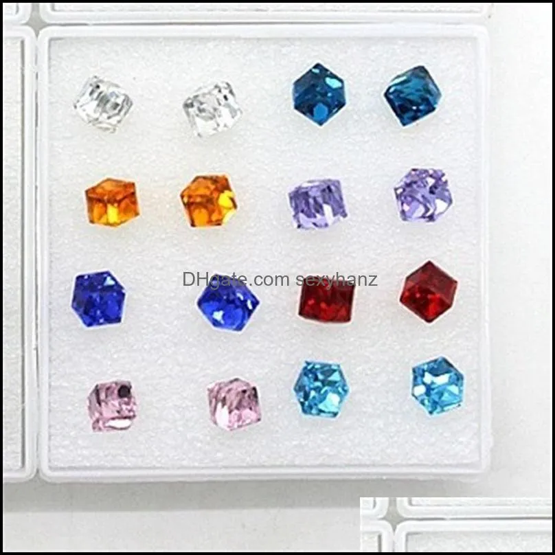 Fashion Ear Studs Crystal Simplicity Versatile Multi Color Lady Jewelry Women Stud Earrings Christmas Hot Sale 0 4cr K2