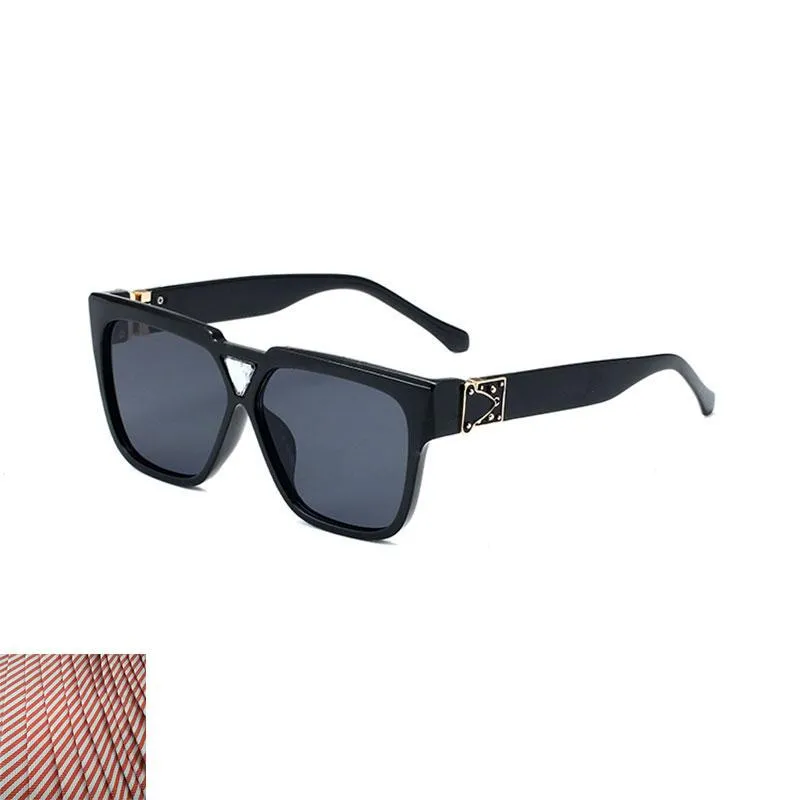 High Quality Womans Sunglasses 834 Luxury Mens Sun glasses UV Protection men Designer eyeglass Gradient Metal hinge Fashion women spectacles with Original boxs