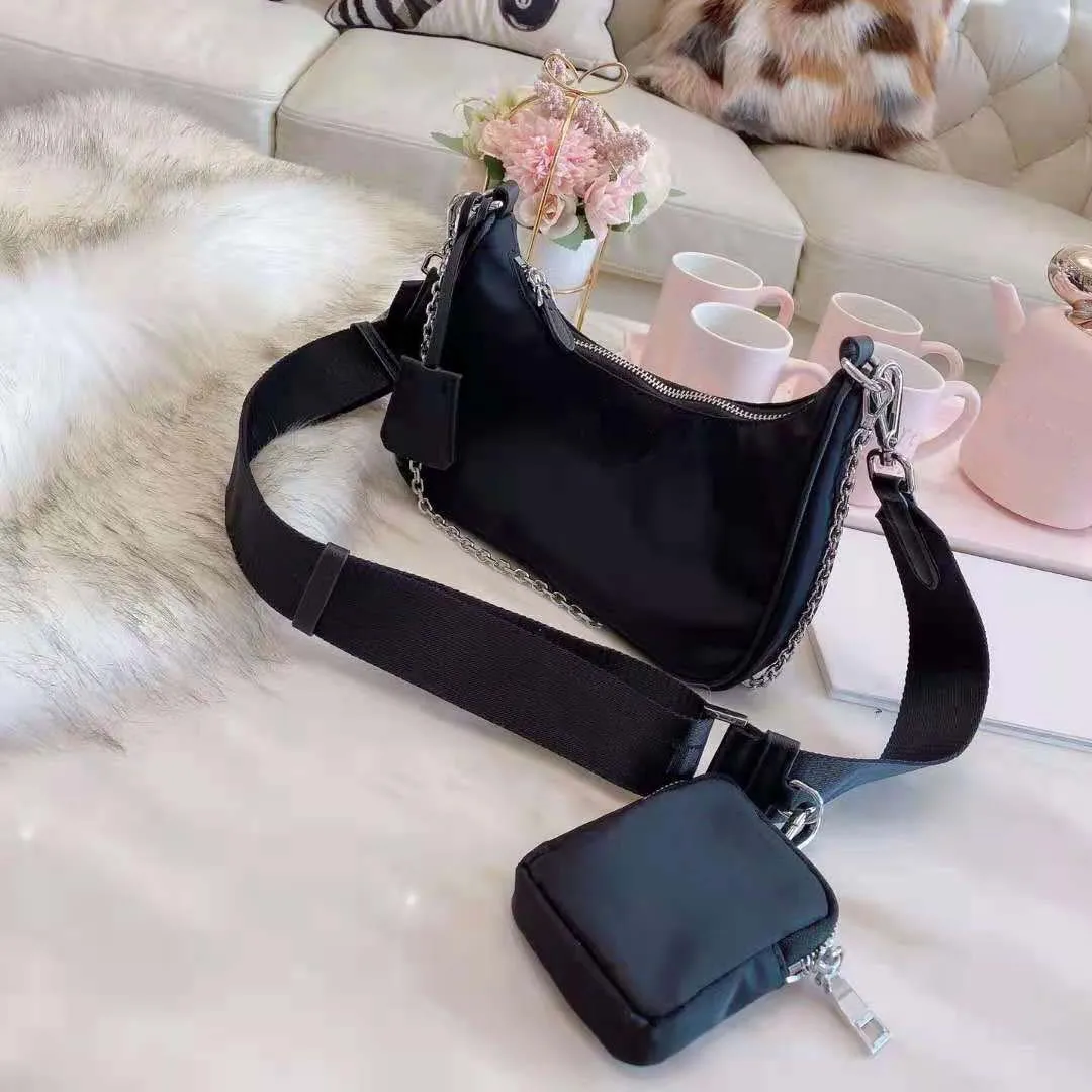 Dhgate prada bag deals