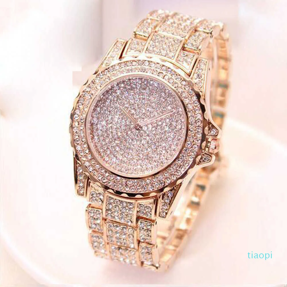Orologio da uomo di lusso con diamanti al quarzo analogico Vogue Orologi Moda elegante Vente Orologio inossidabile Relogio