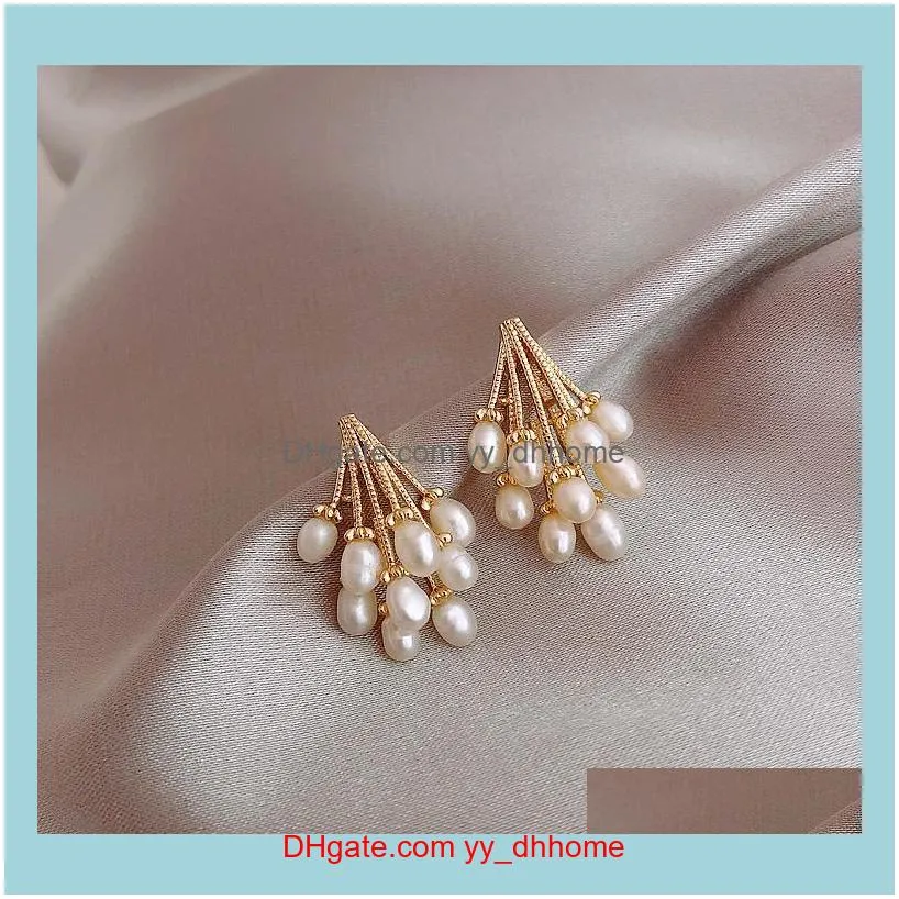 Korean Fashion Jewelry High-end Handmade Freshwater Pearl Earrings Elegant Women`s Party Stud