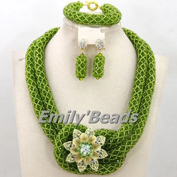 Brincos colar verde grânulos nigerianos colares de jóias conjunto de cristal de casamento de casamento AEJ966