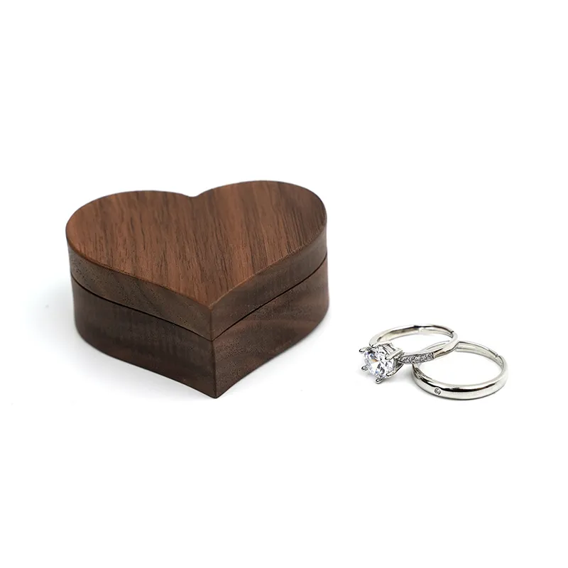 Wooden Jewelry Storage Boxes Blank DIY Engraving Retro Clan Style Heart Shaped Ring Box Creative Gift Packaging Supplies