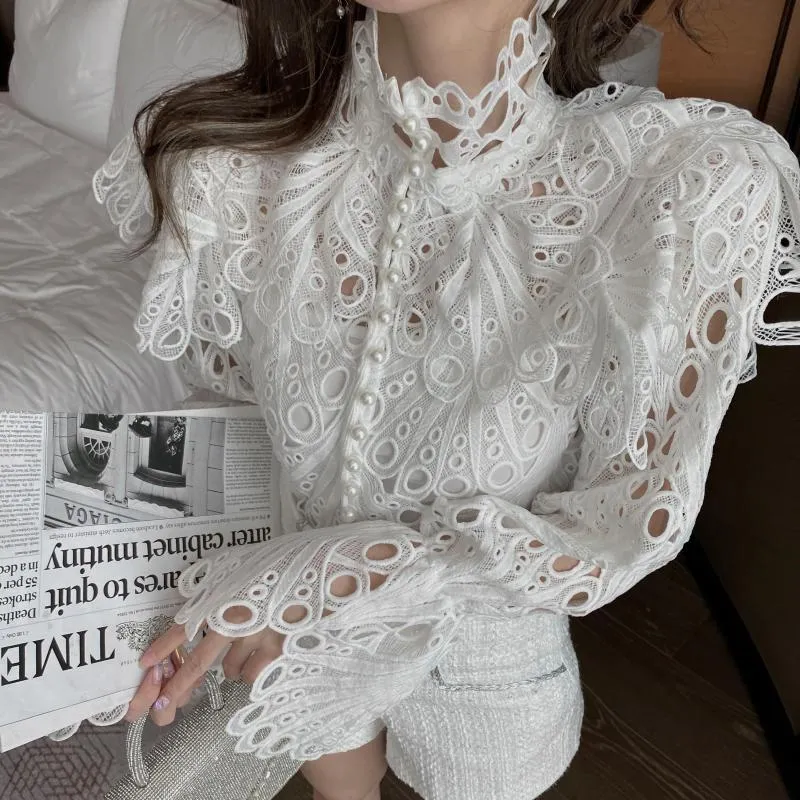 Solid color White fashion Vintage Long Sleeve Ruffled Embroidered Lace Blouse Shirt Stand Neck Female blusas 691G 210420
