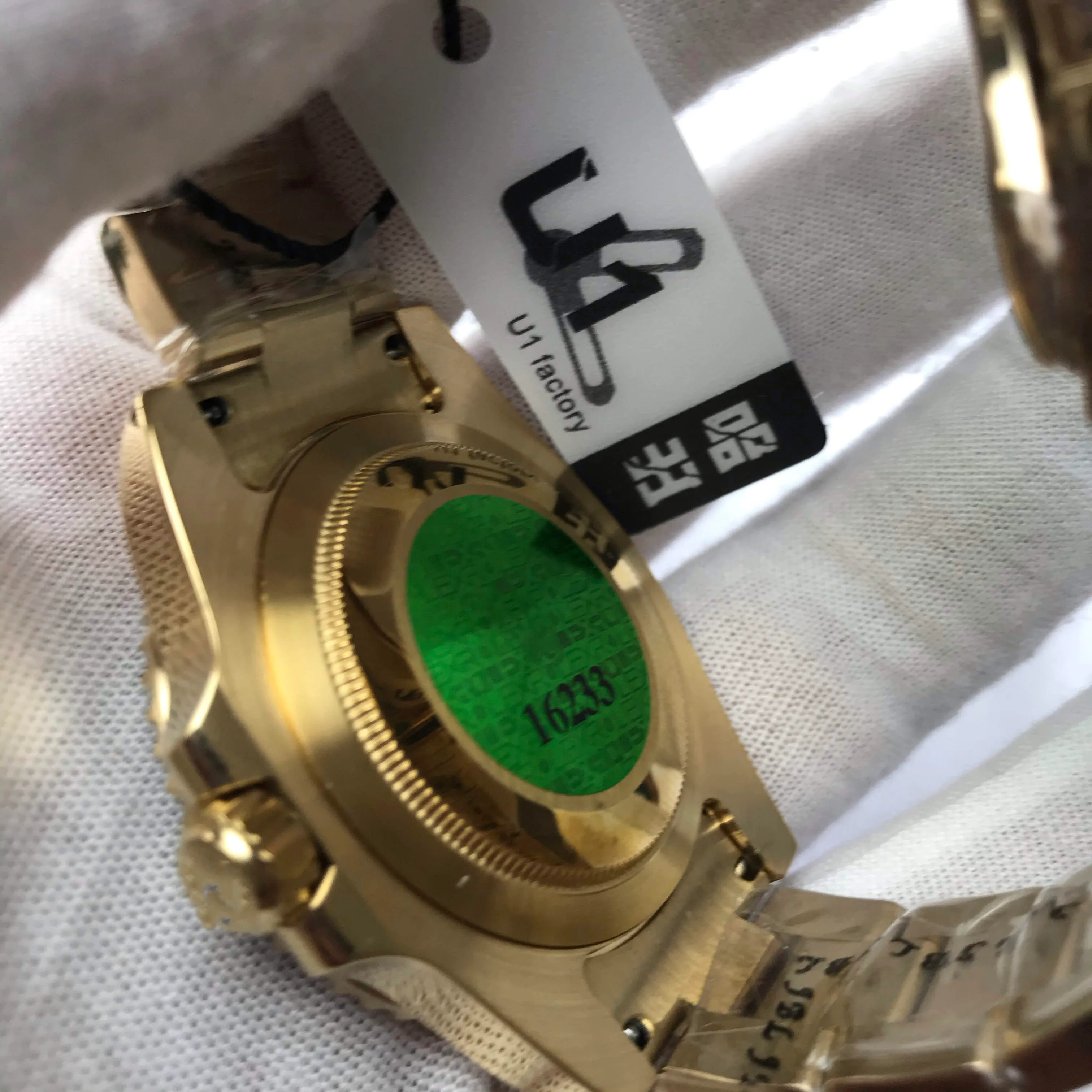 Mens watch on sale outlet