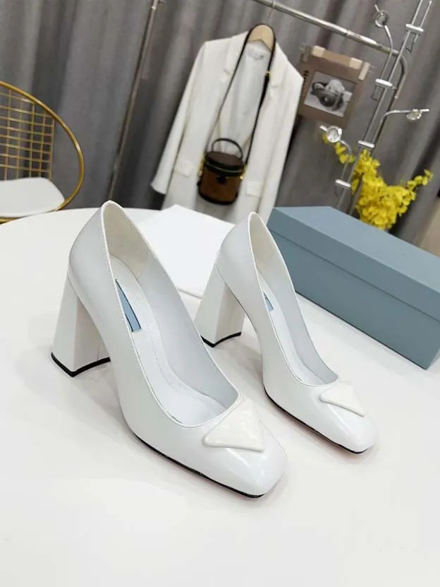 Scarpe Da Banchetto In Pelle Di Cuoio Da 9 5 Cm Da Donna In Vari Colori Dimensioni 35 41 Da 67 28 DHgate
