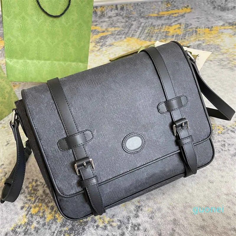 Designers Mens Crossbody Bags Luxury Men Briefcases Brand Nylon Messenger Kuvert Bag Fashion Pures Single Shoulder School med 9996