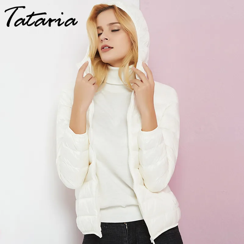 Tataria Inverno Casaco Mulheres Ultra-Luz Fina Down Jacket Branco Pato Com Capuz Fêmea Sólido Windproof Outwear 210514