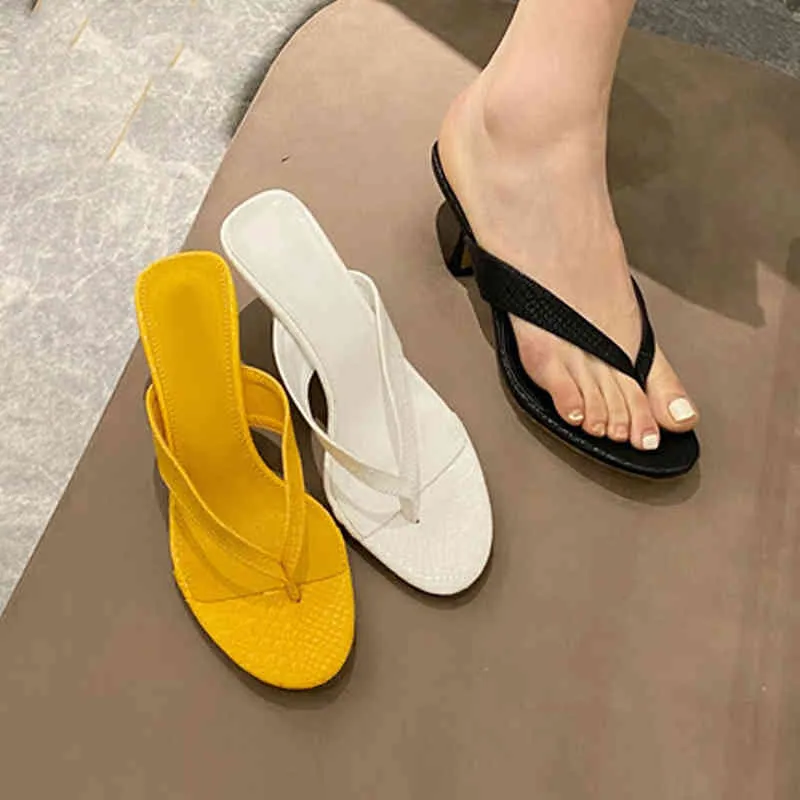 Summer Outdoor Sandals 2021 New Brand Women Slipper Slip On Flip Flop Ladies Thin High Heels Slides Elegant Women Shoes C0410
