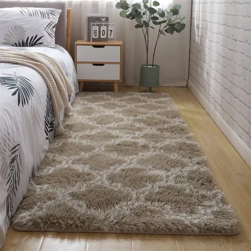 Coloré Tie Dye Shaggy Tapis De Chevet Pour Chambre À Coucher Salon Moderne Arc-En-En Peluche En Fausse Fourrure Tapis Moelleux Tapis De Sol Nordique 220301