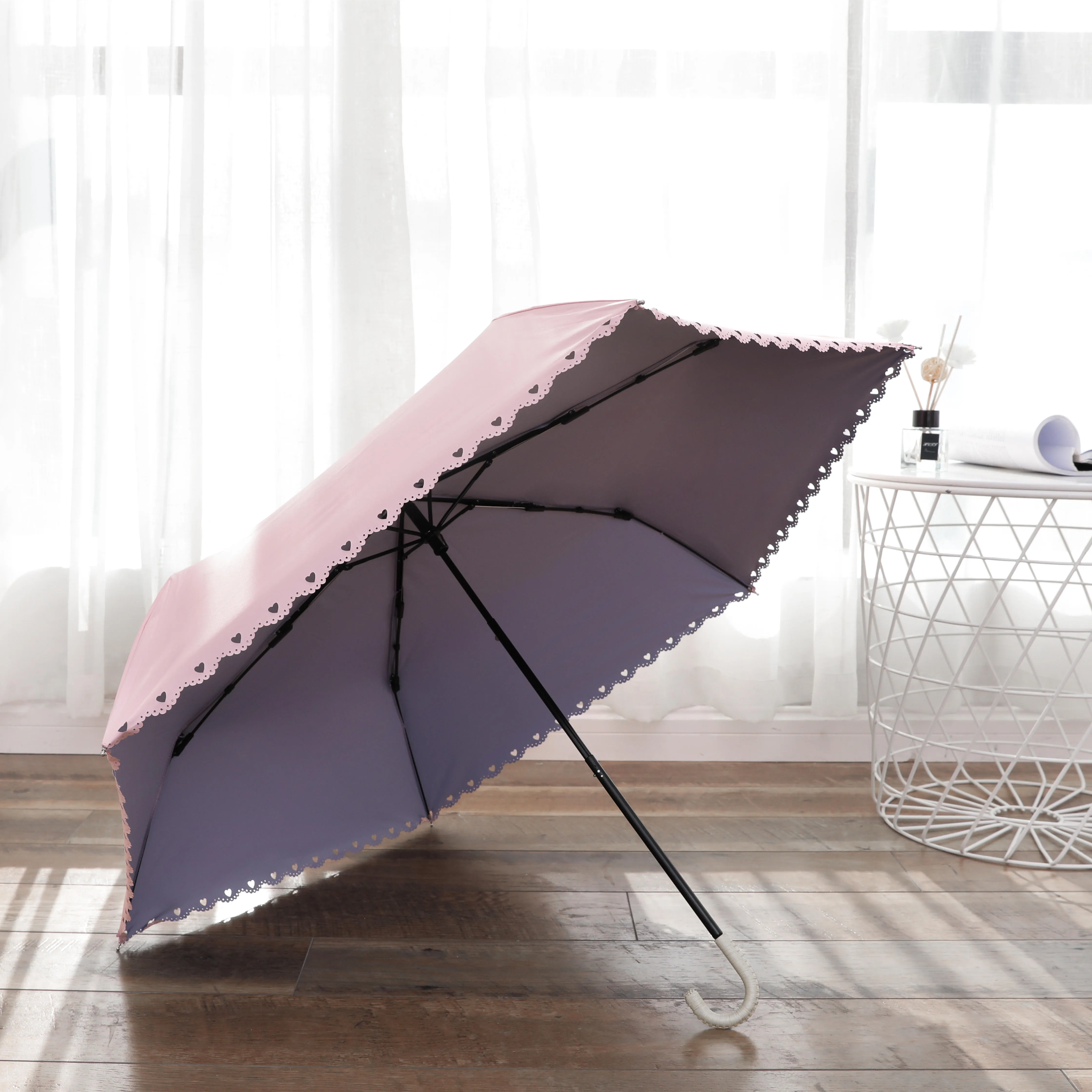 Ombrello da sole ultraleggero con gancio da 180 g per ragazza femminile protezione in vinile e ombrelli da pioggia antivento tre pieghe per donna