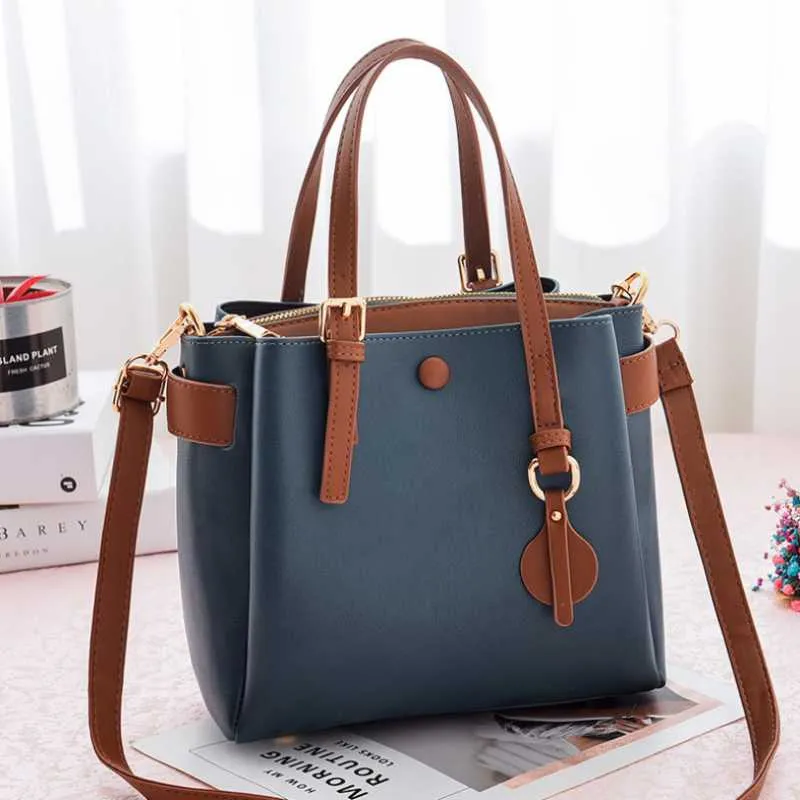 Shoulder Bags 2022 Fashion Luxury Totes Large-Capacity Hit Color Handbag Literary Youth Famous Brands Women'S Crossbody